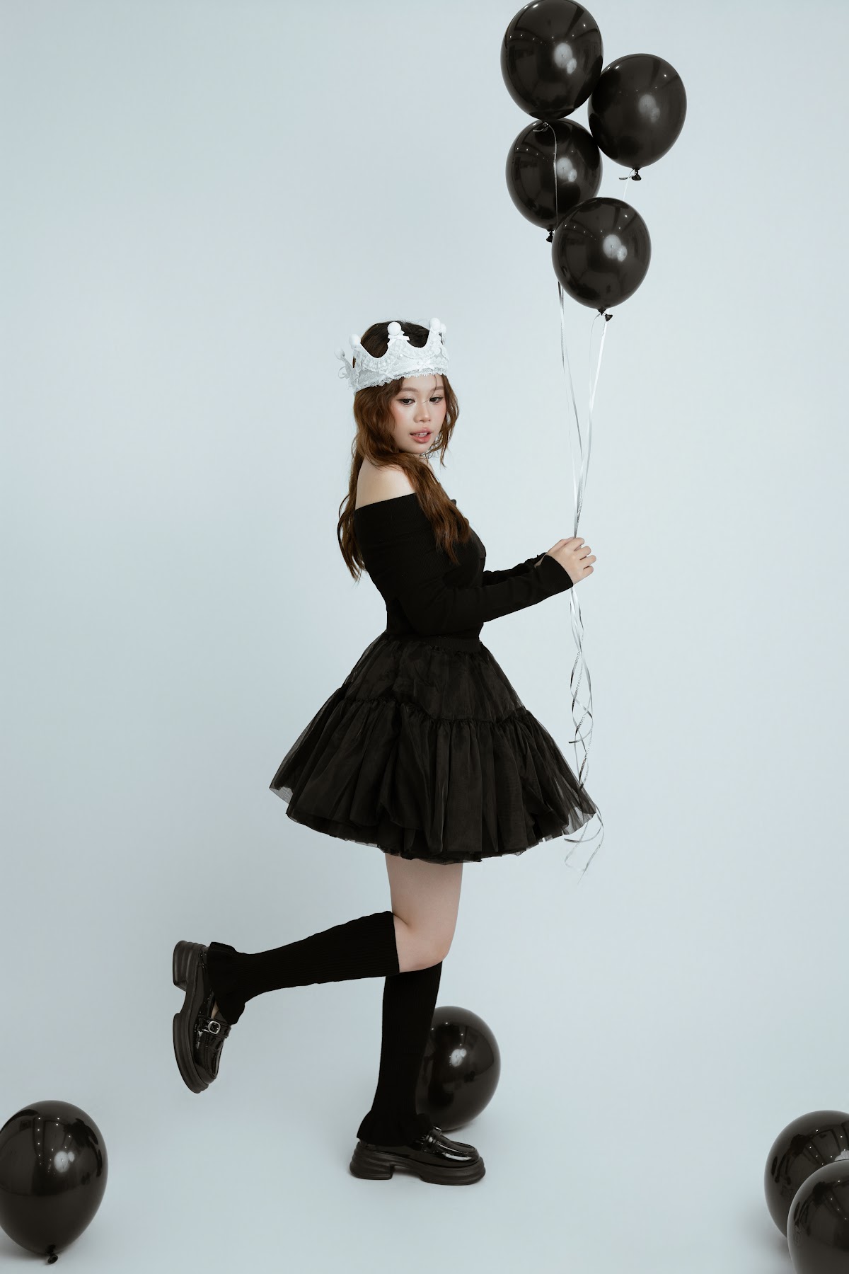 BLACK QUEEN
