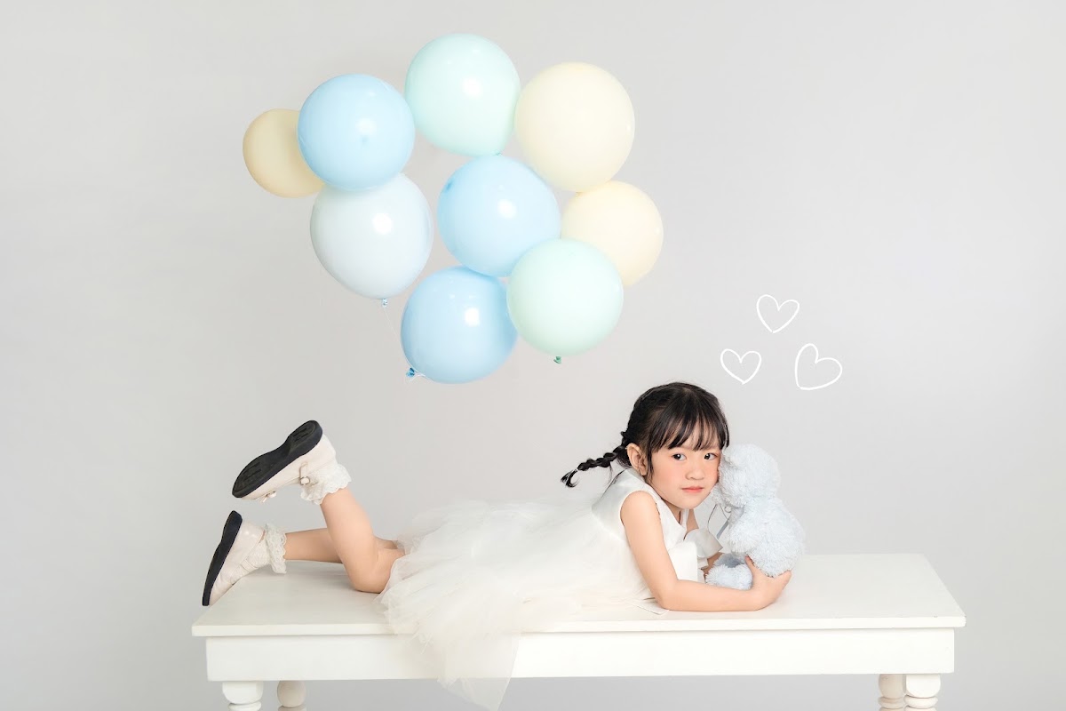 BALLOON BIRTHDAY