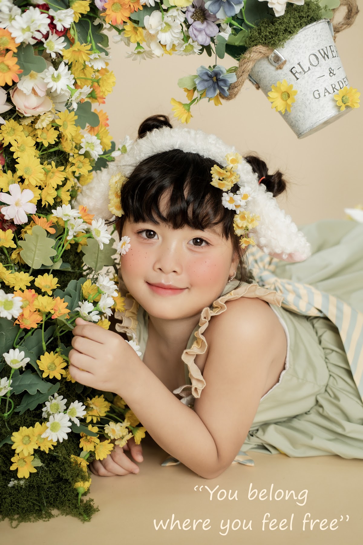 QUÝ CÔ DAISY