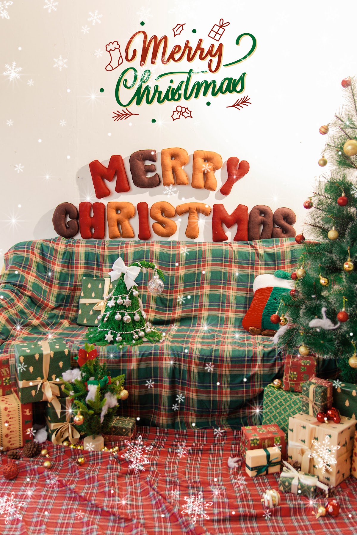 CHRISTMAS SOFA