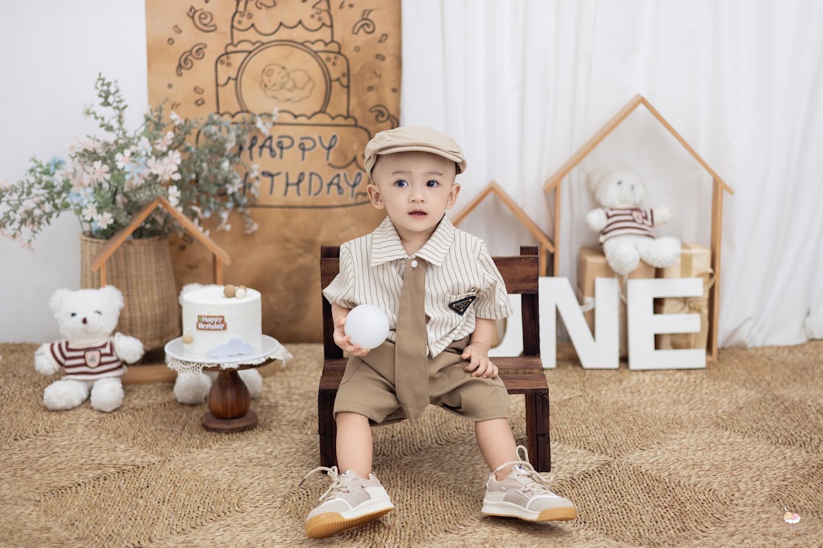 SINH NHẬT GẤU NÂU